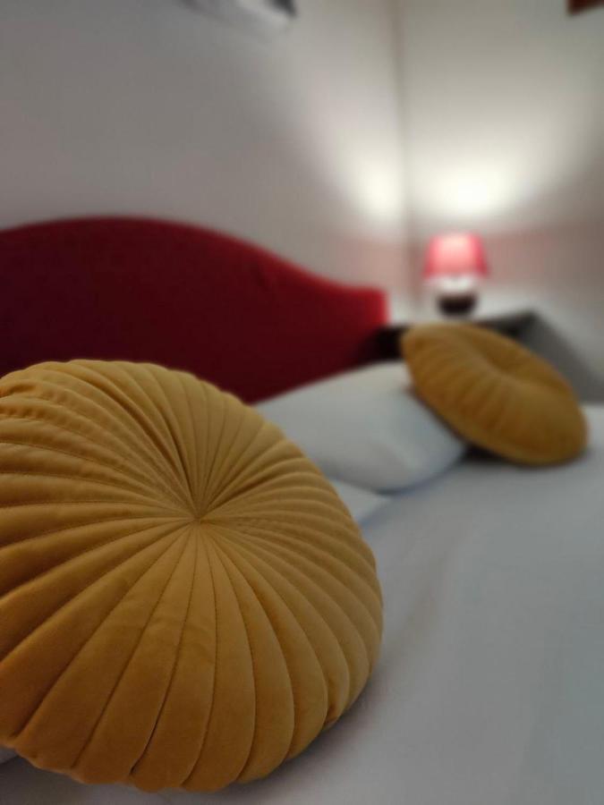 Red Nine - Stazione Tiburtina Apartment Rom