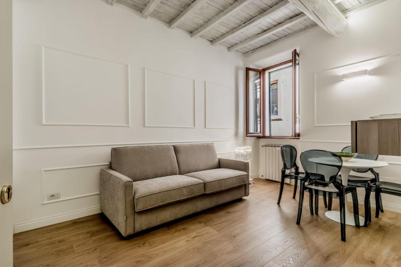 - Vittoria Palace