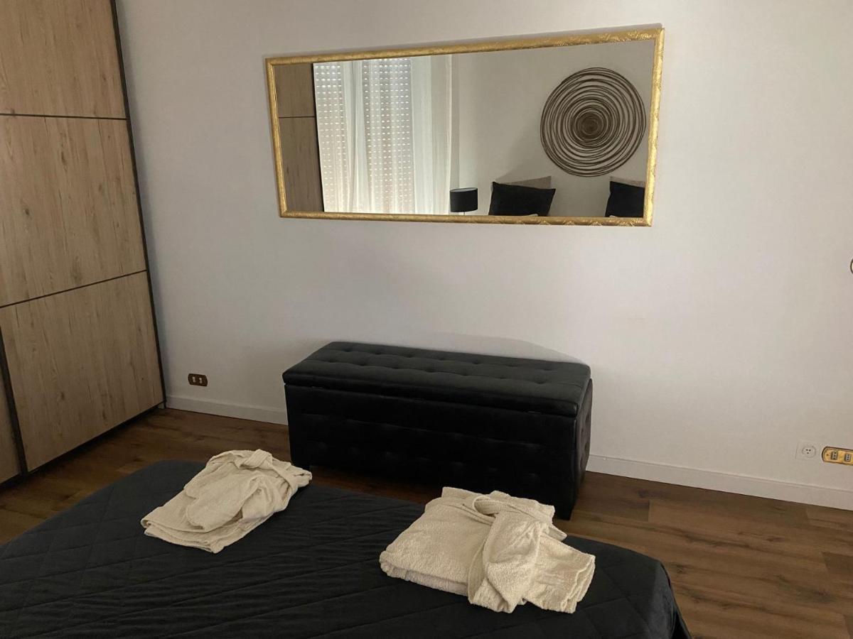 Eur Centro Lux Con Camino Apartamento