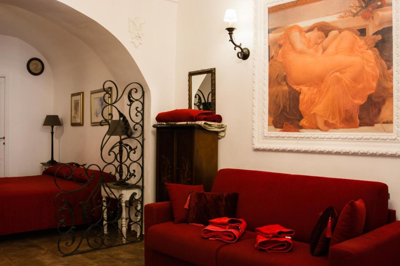Grove House Roma
