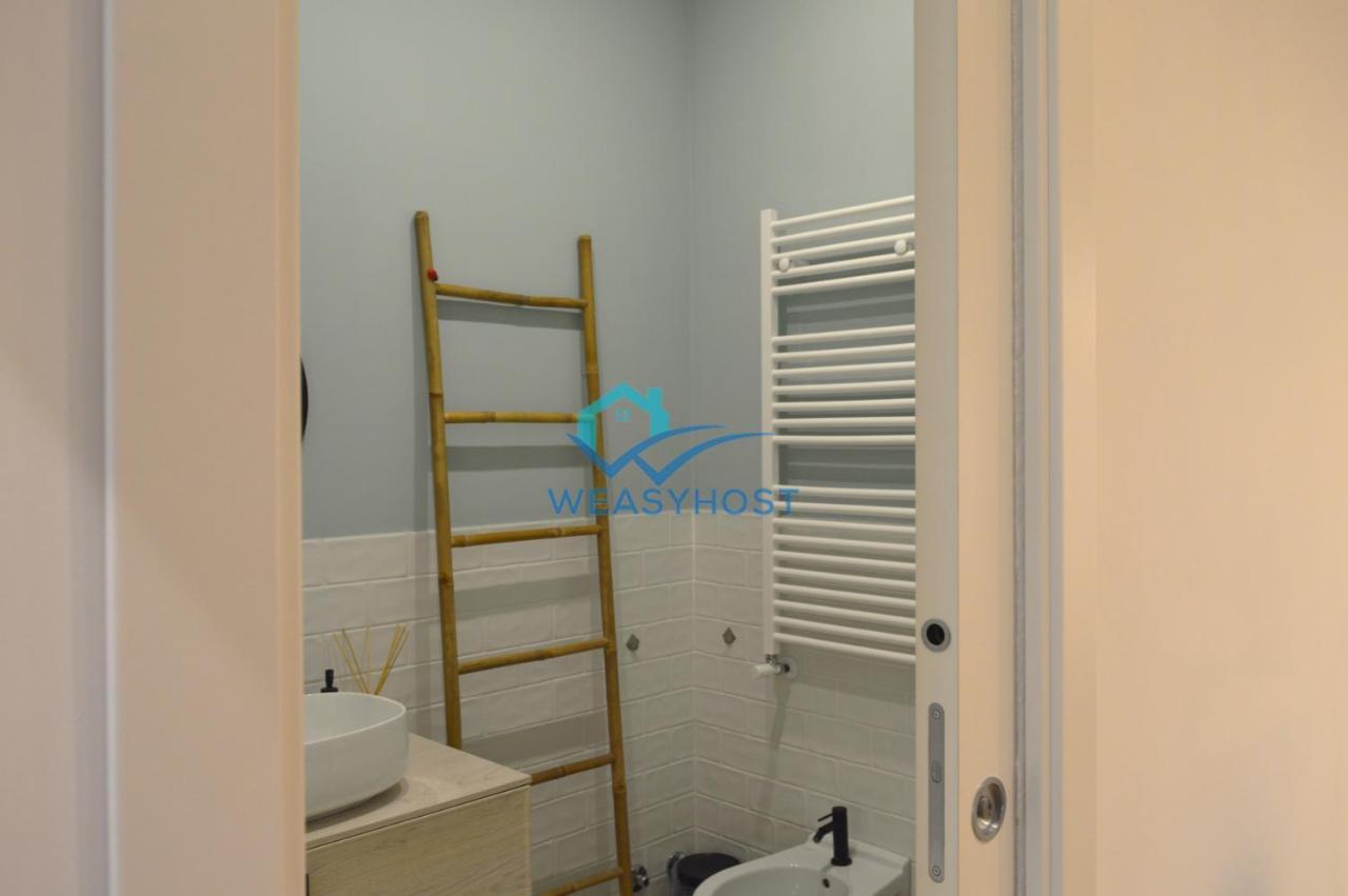 Apartment Renovated & Bright Tuscolanaflat Rome