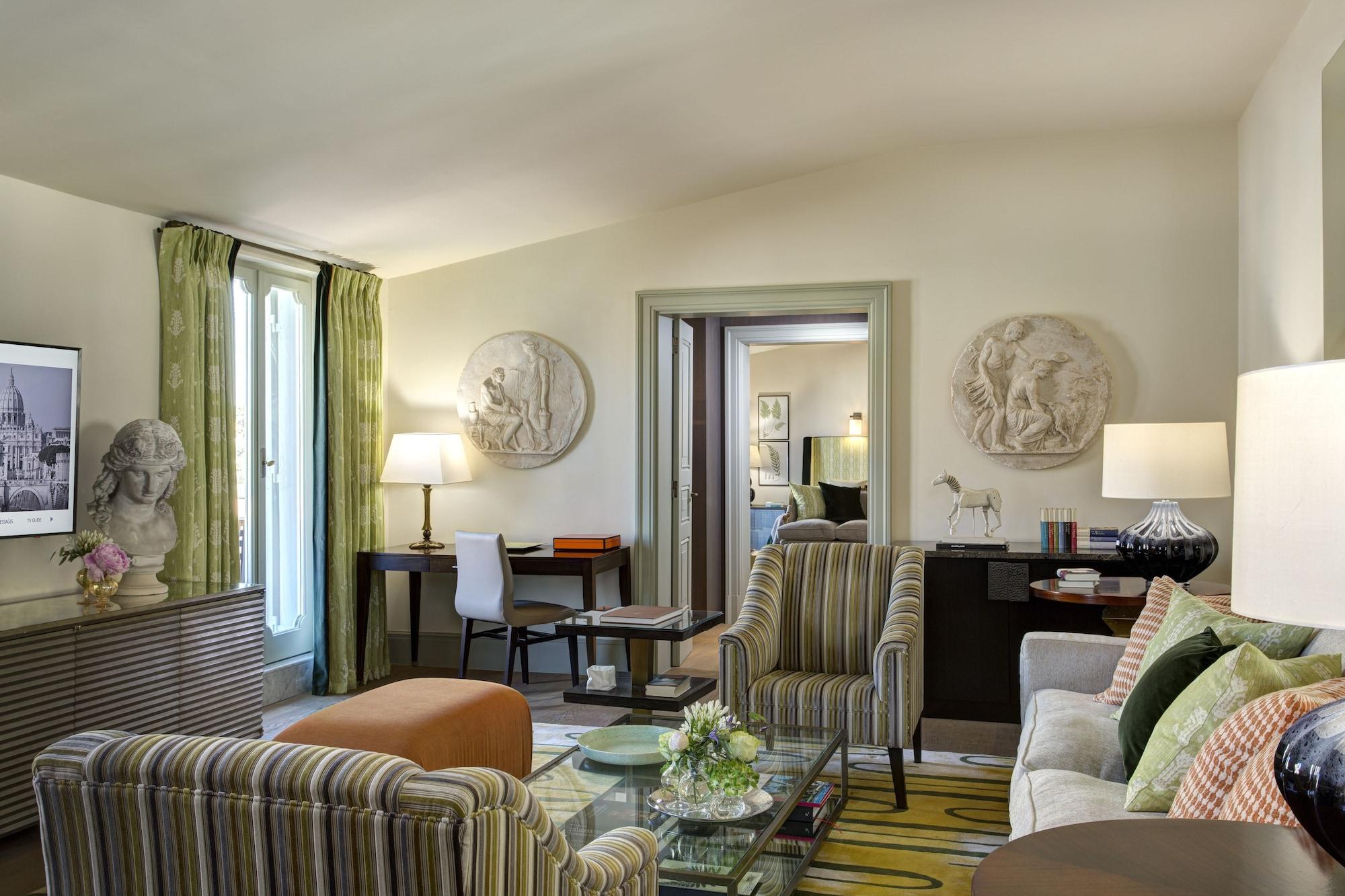 Rocco De Russie Hotell 5*