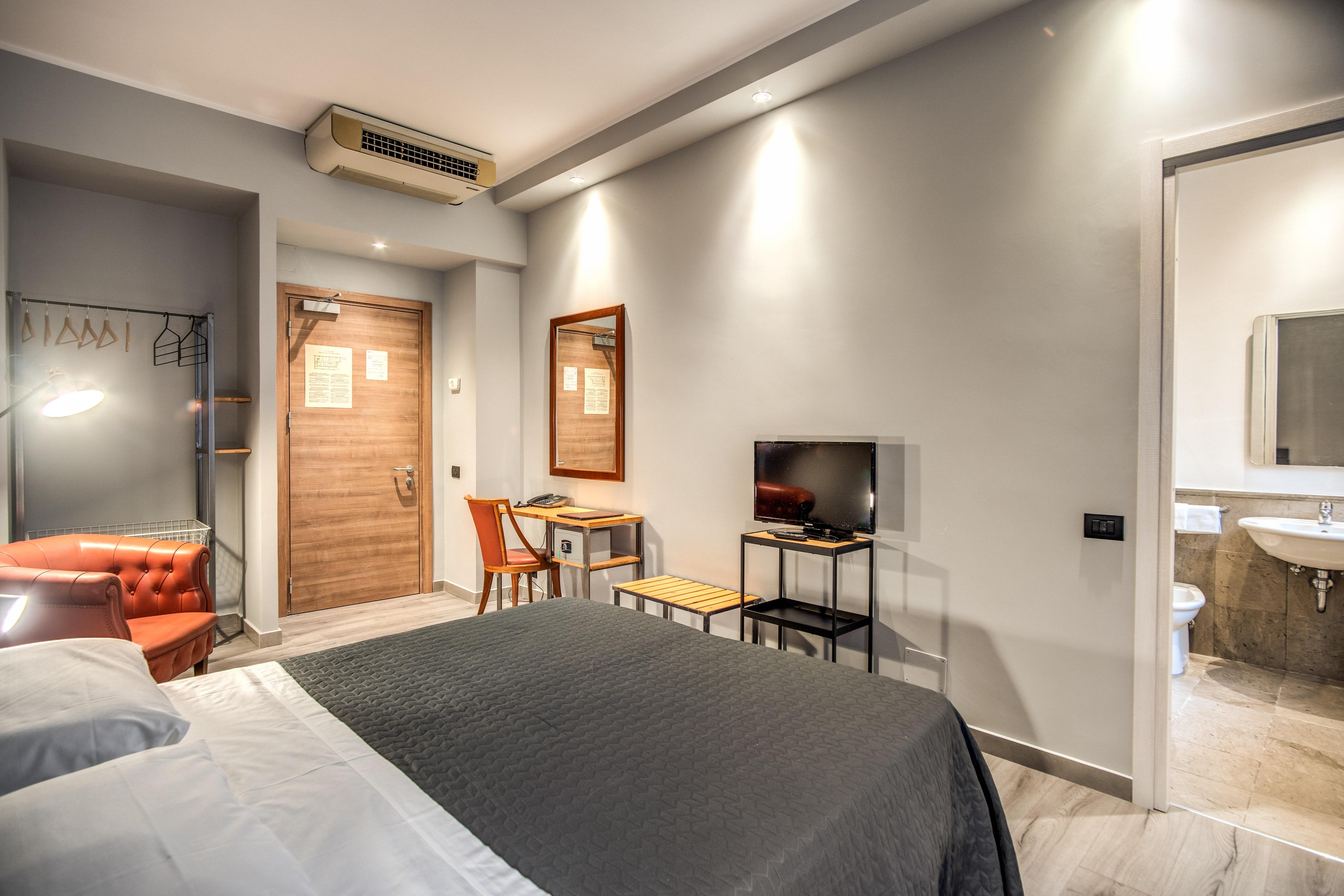 King Hotell 3*
