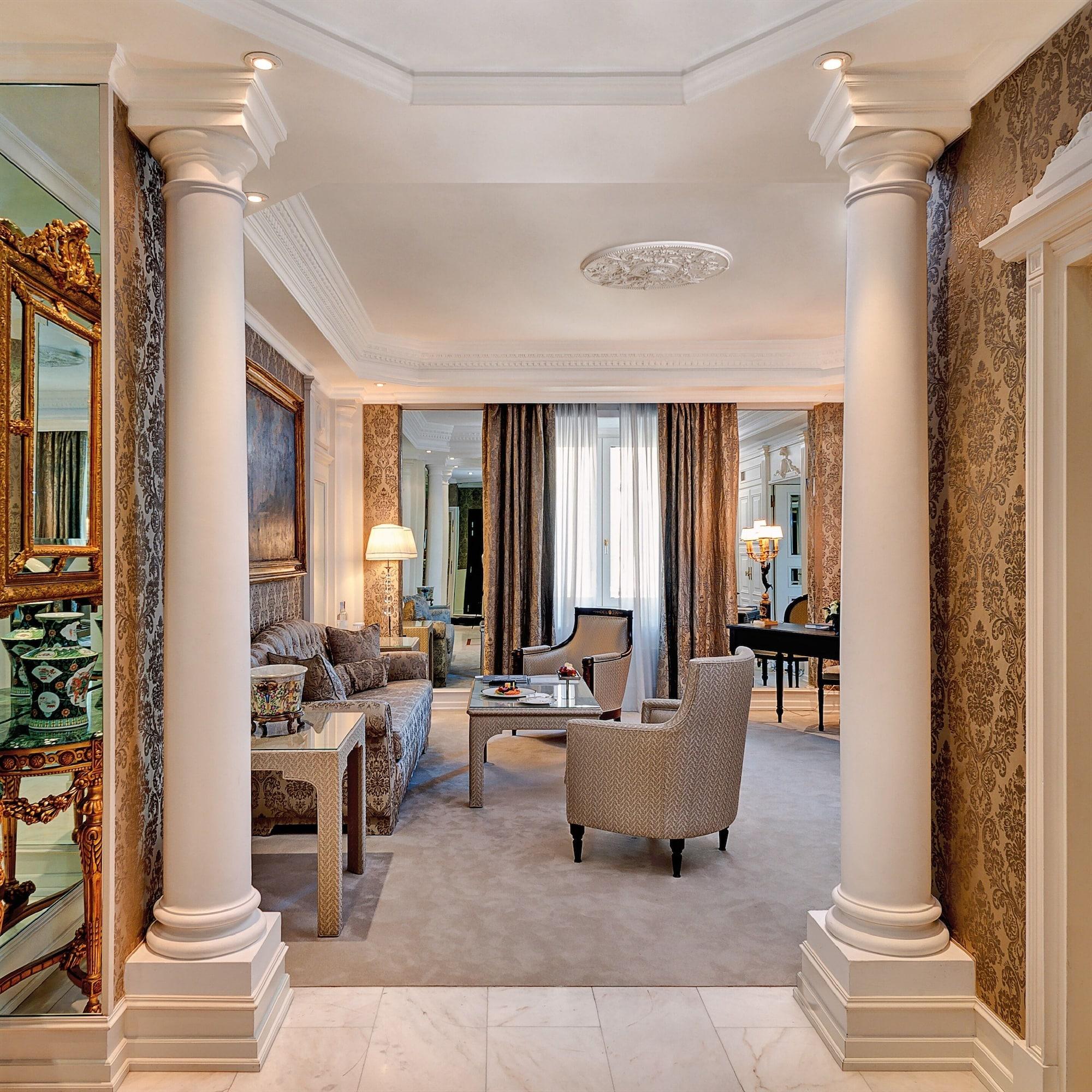 Hassler Hotel 5*
