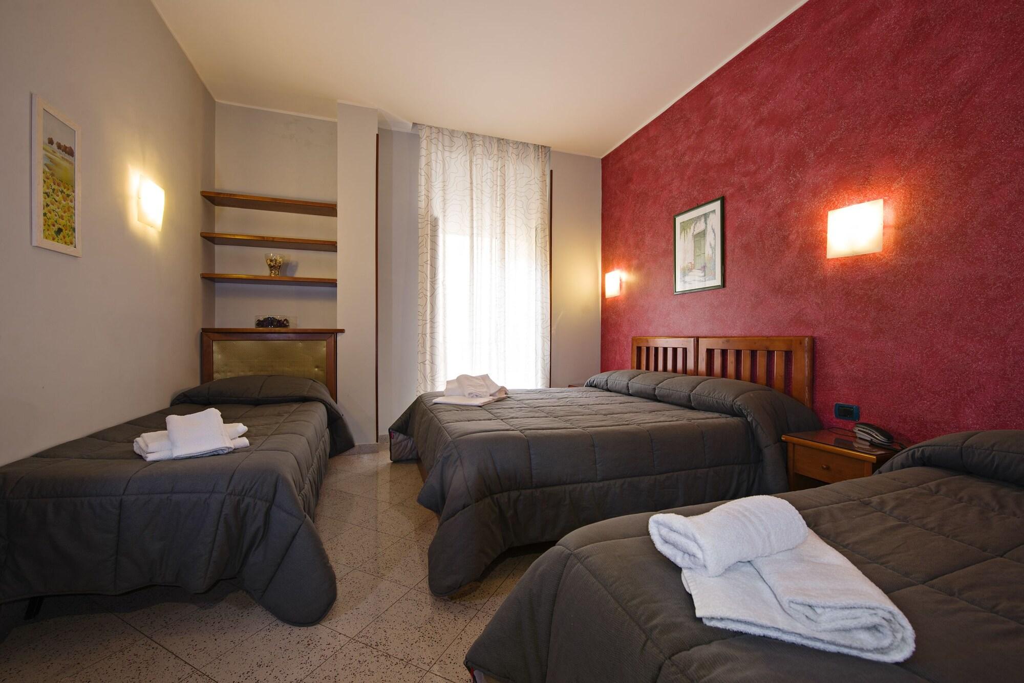 Ercoli House Hotel 2*