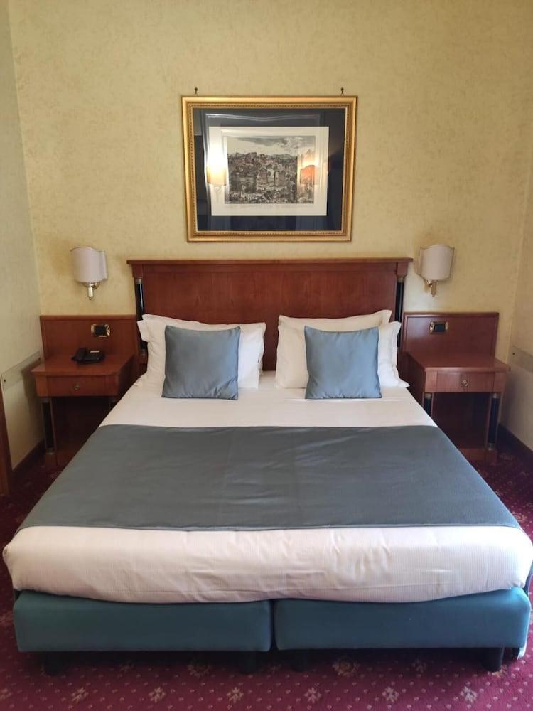 Miami Hotell 3*