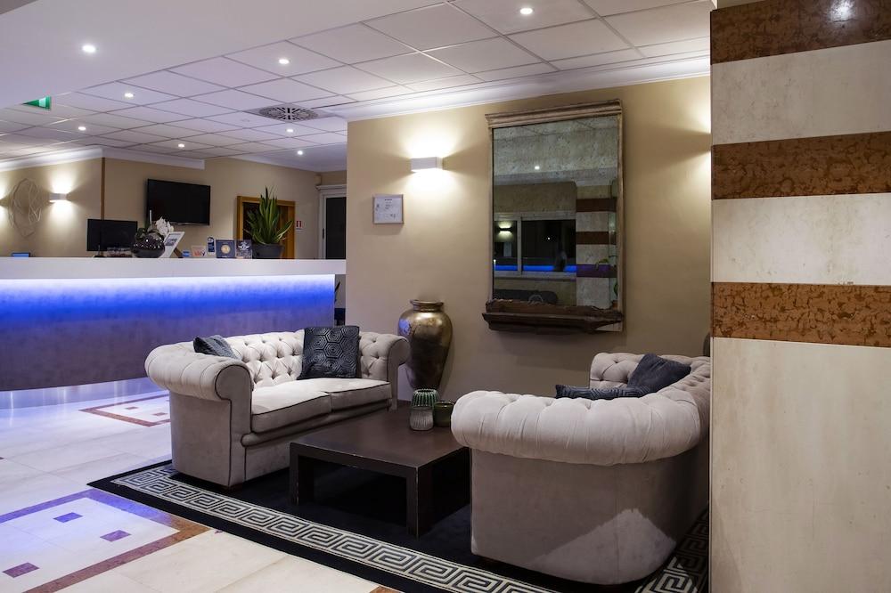 Hotel Bv Oly 4*