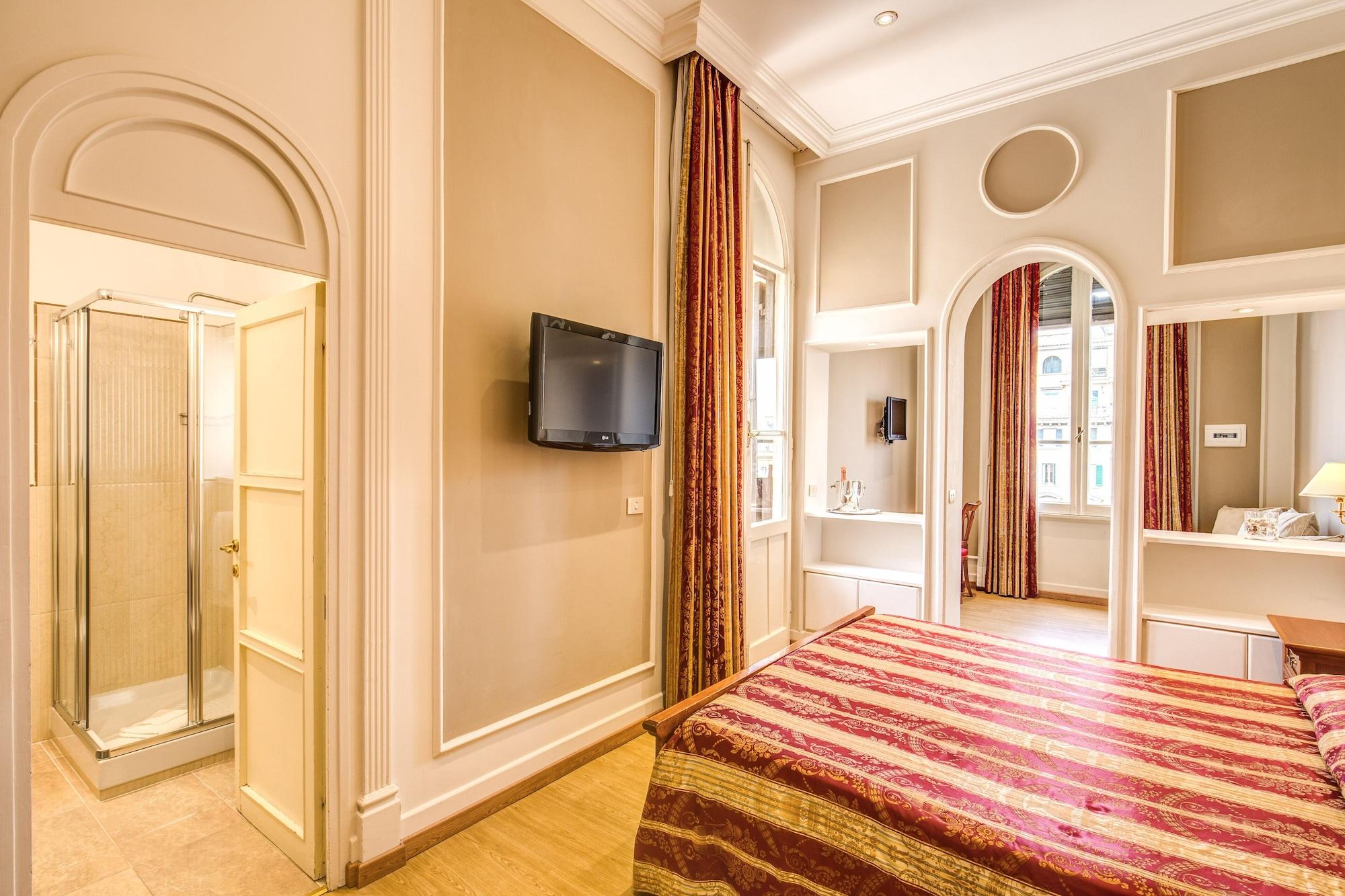 Garden Hotel 3*