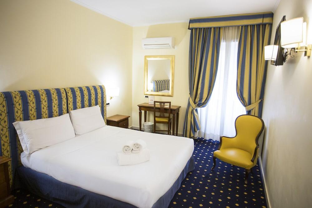 Hotell Napoleon