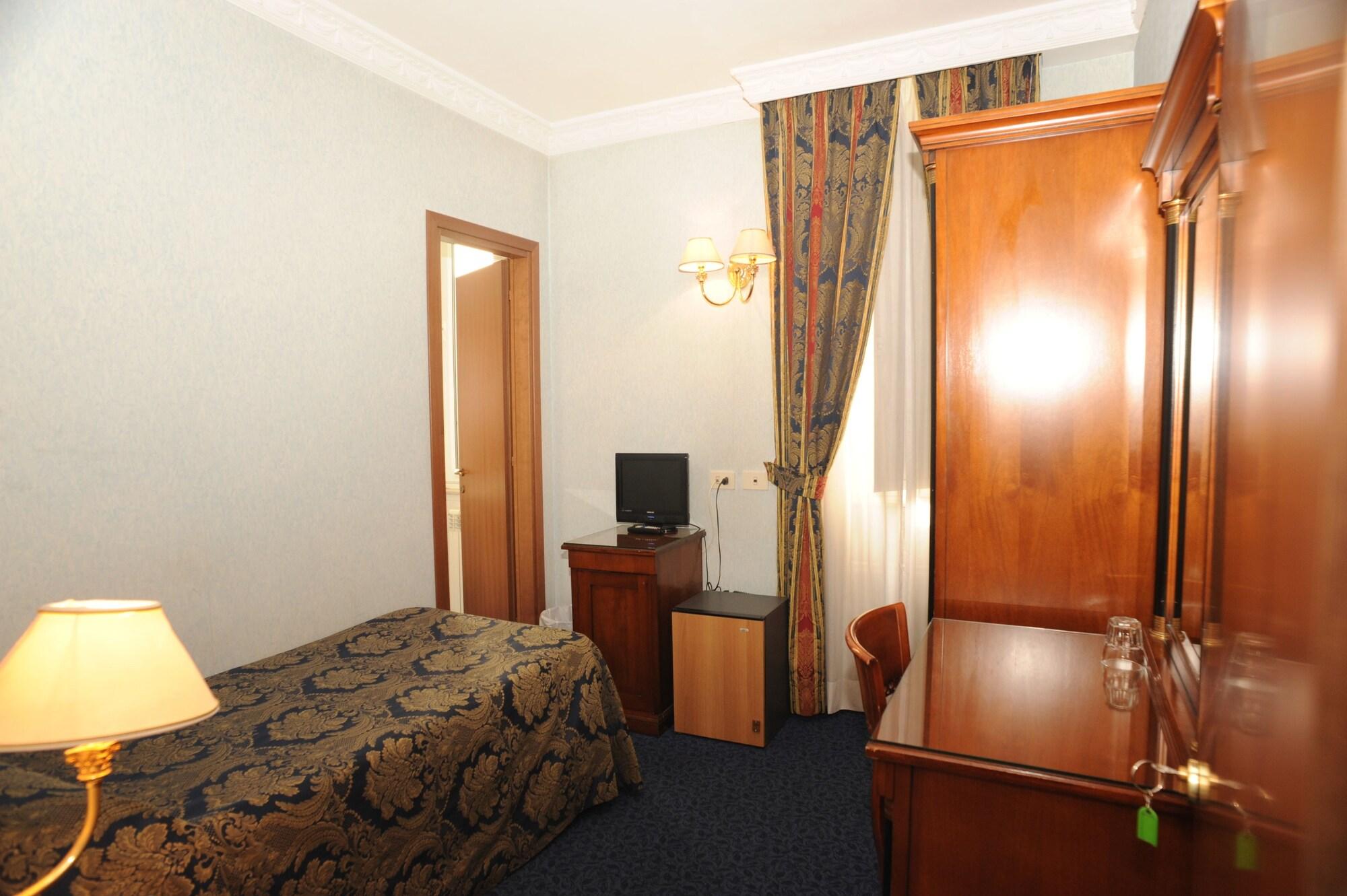Hotel Silva 3*