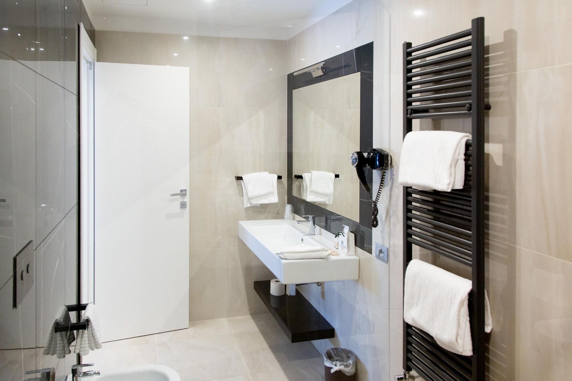 Hotel Eurogarden 3*