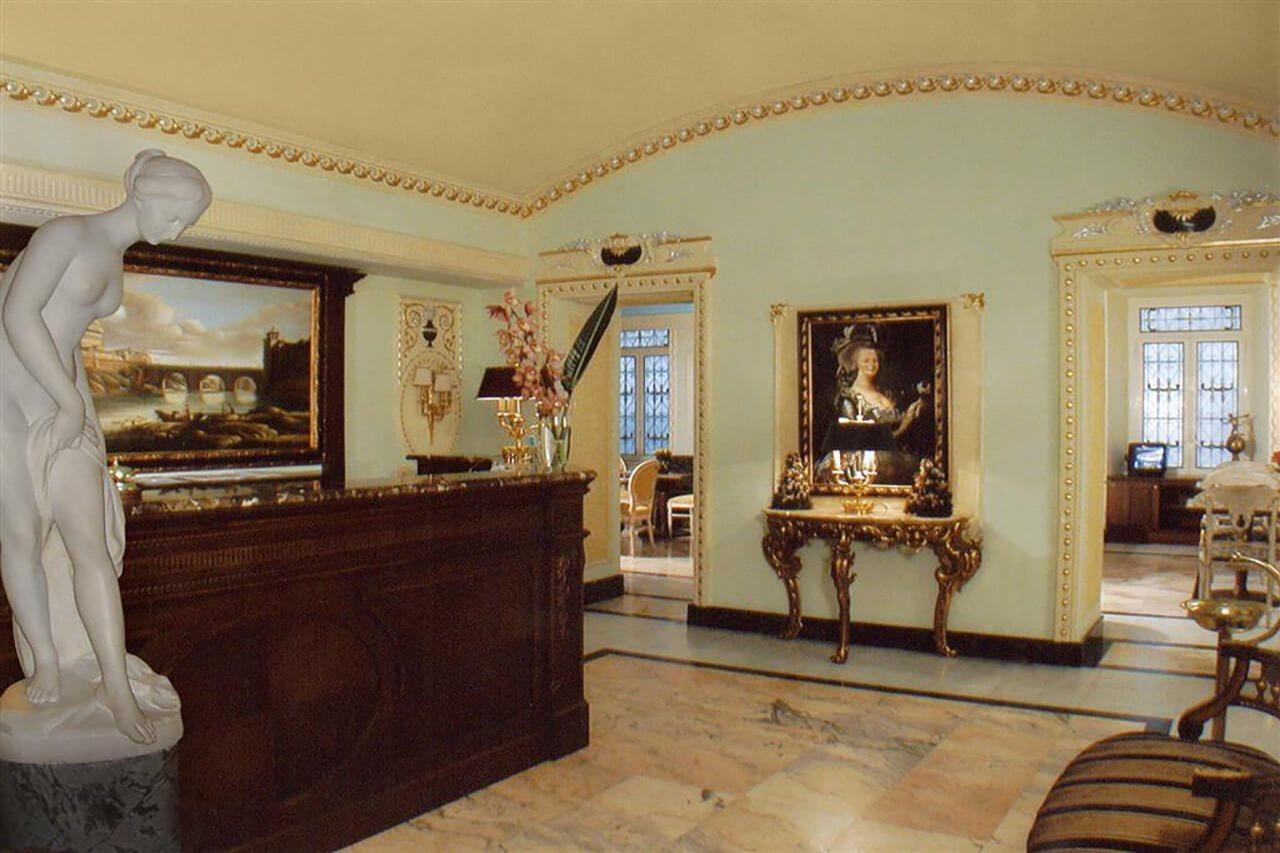 Champagne Palace 4* Roma