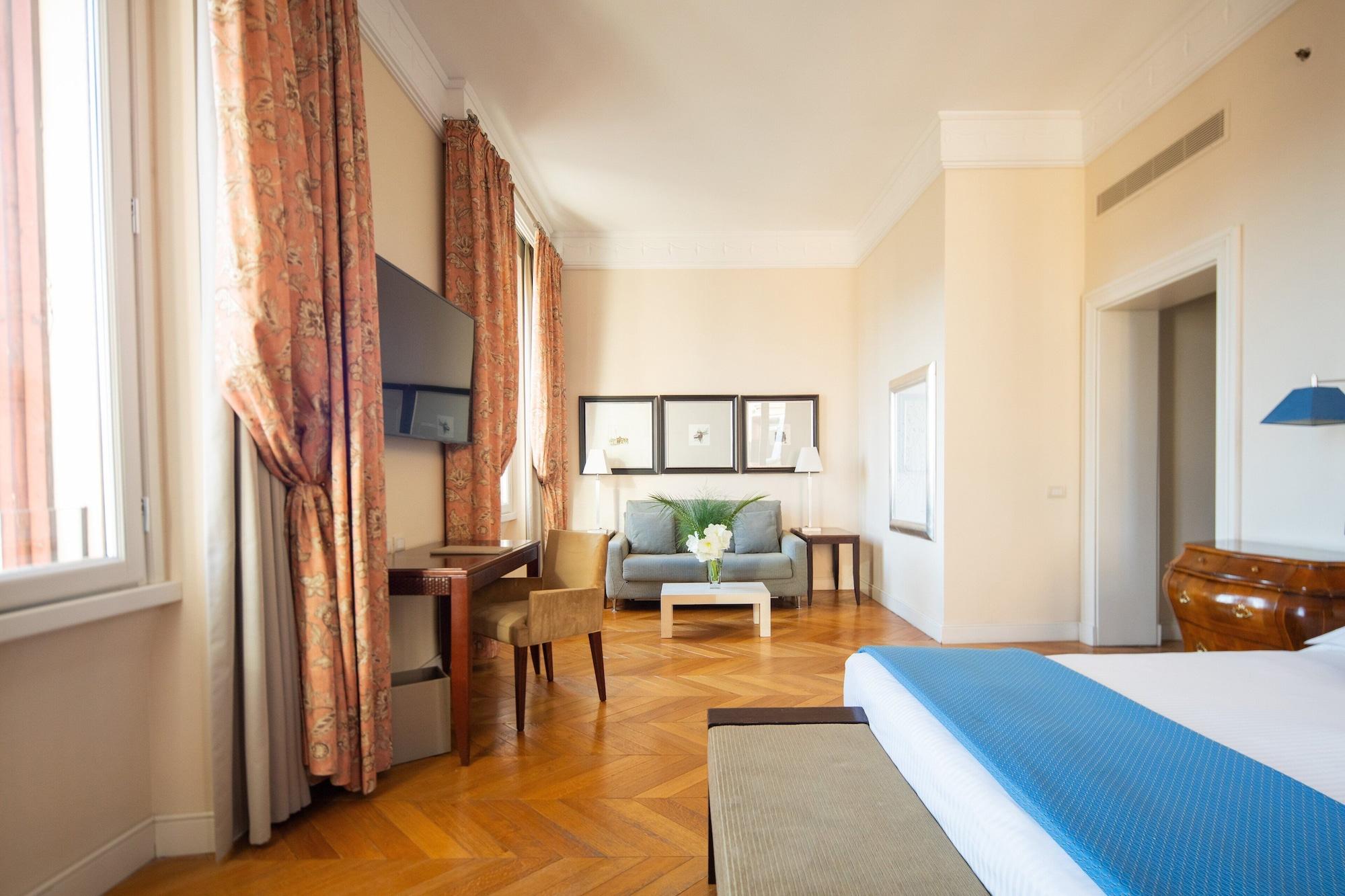 Hotel Rose Garden Palace