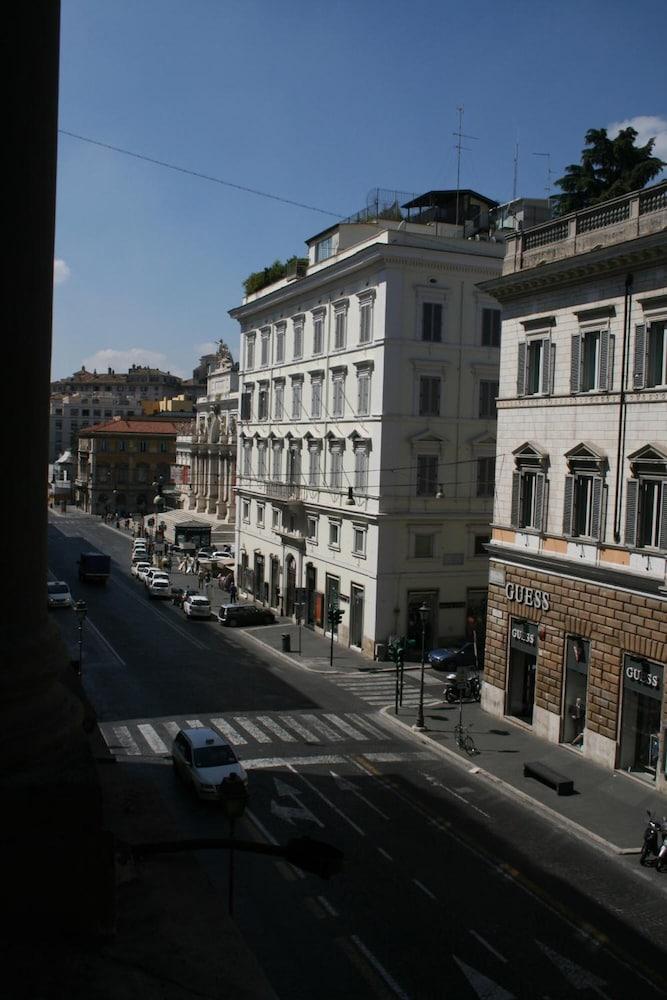 Hotel St. Moritz 3*