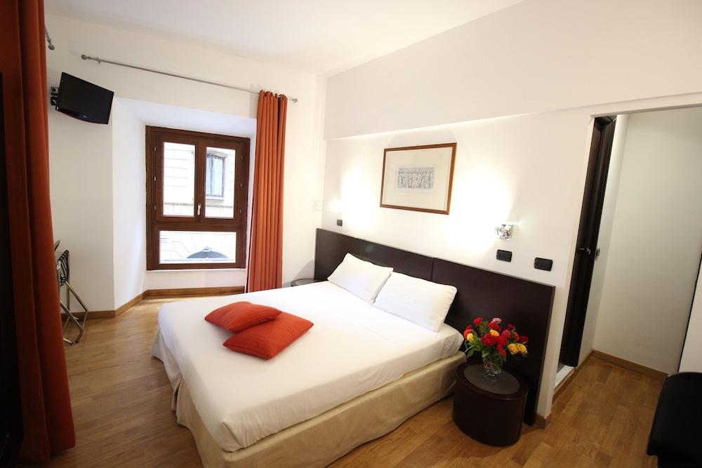 Abruzzi Hotel 3*