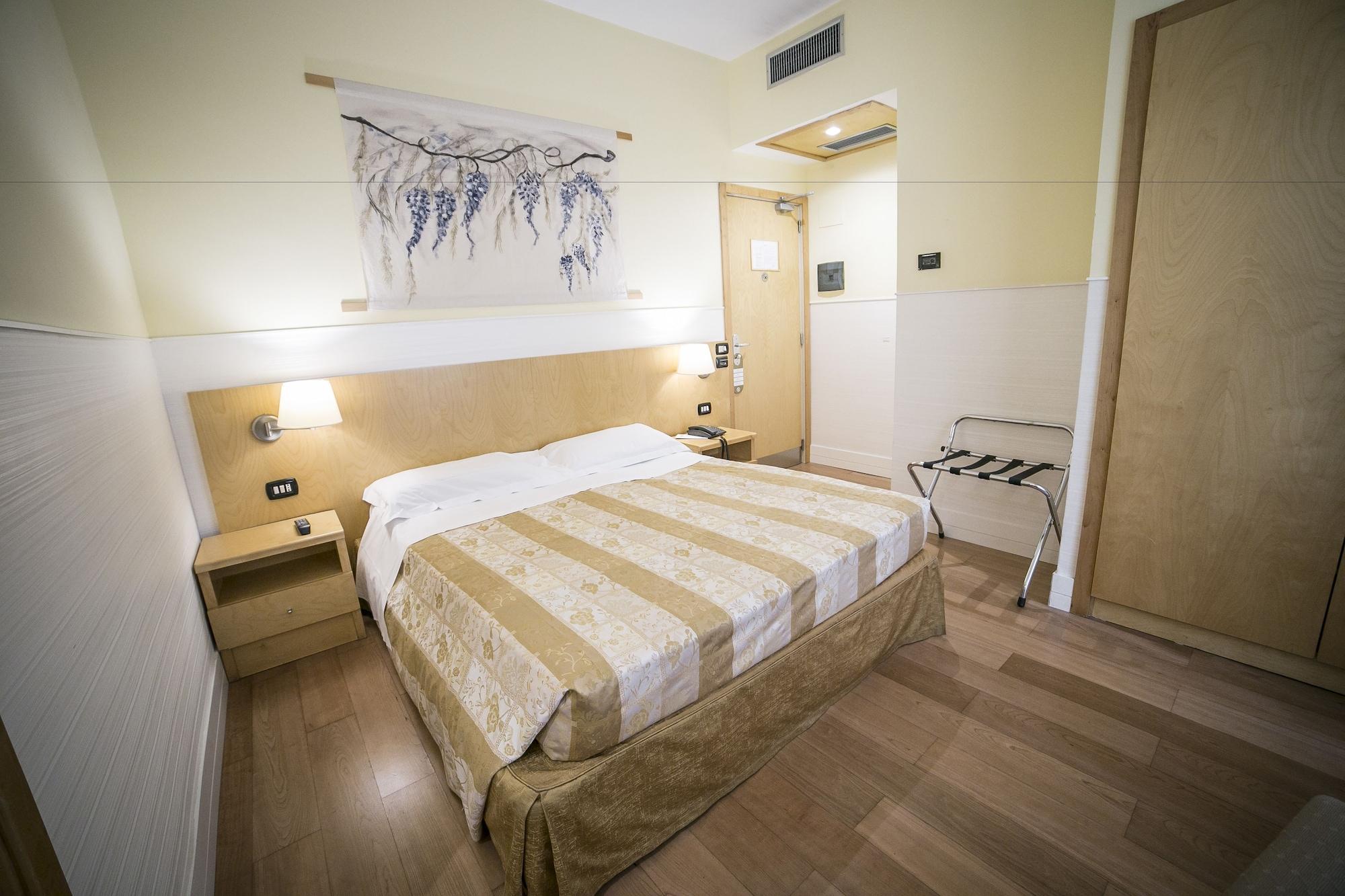 Aphrodite Hotel