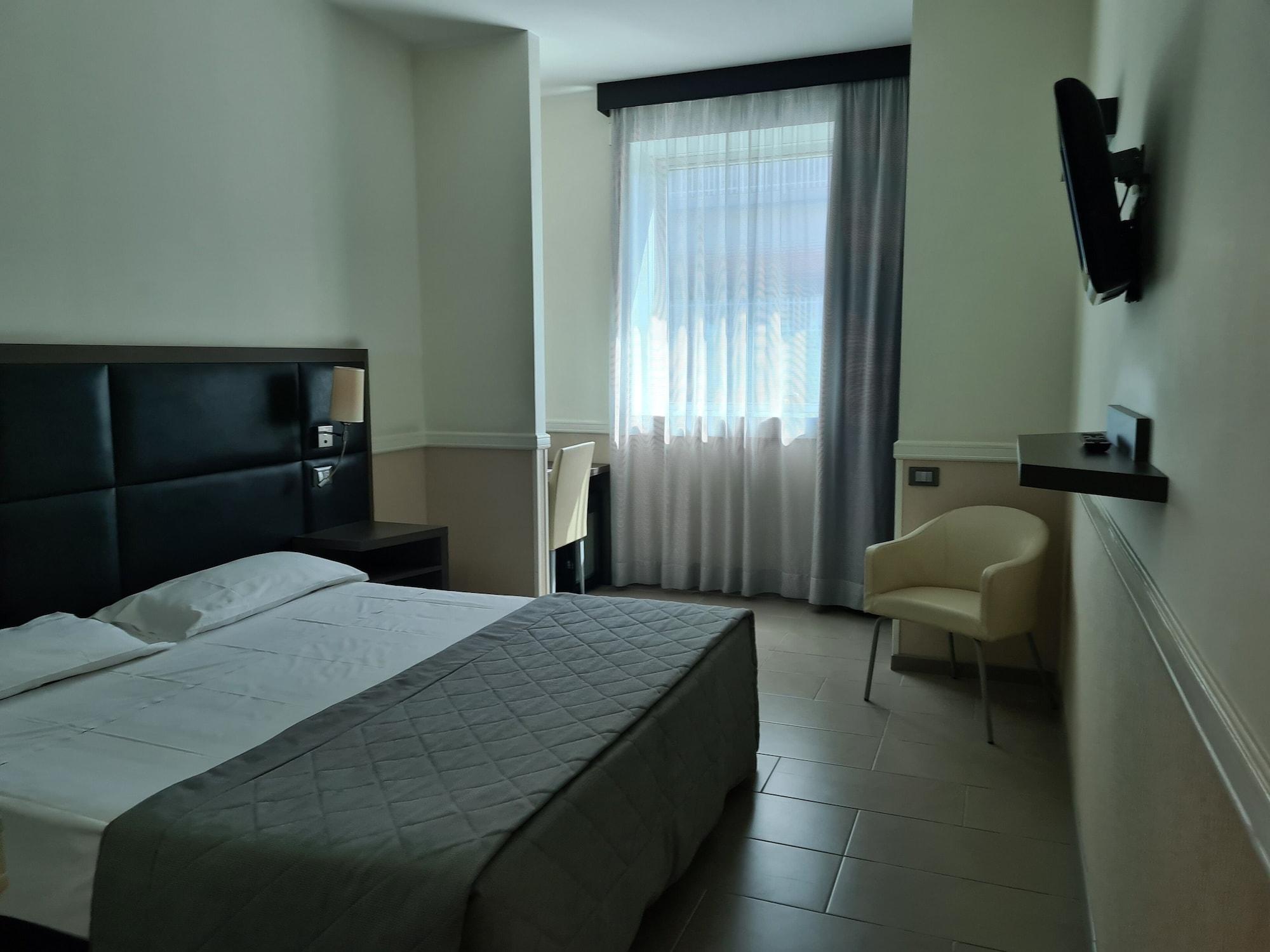 Artis Hotell 4*