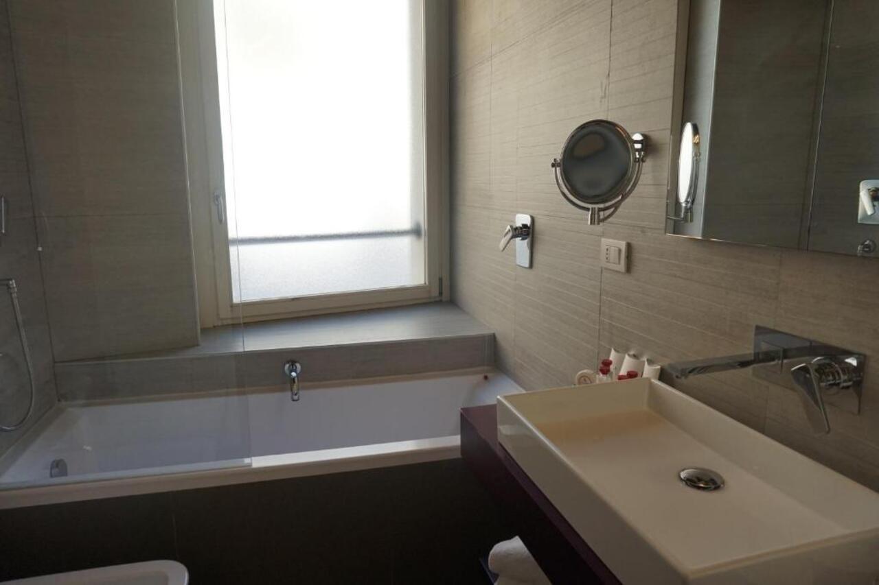 Trevi Palace Luxury Hotel 4*