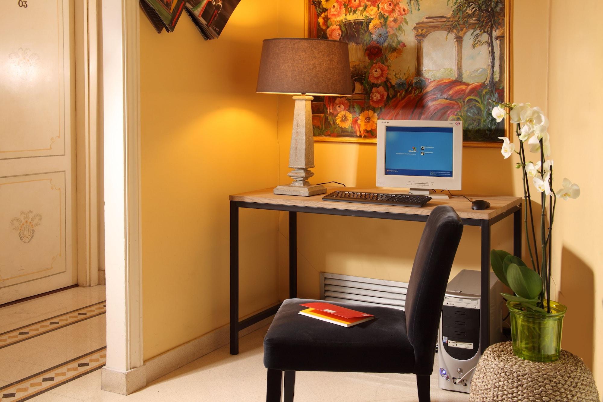 Alessandrino Hotell