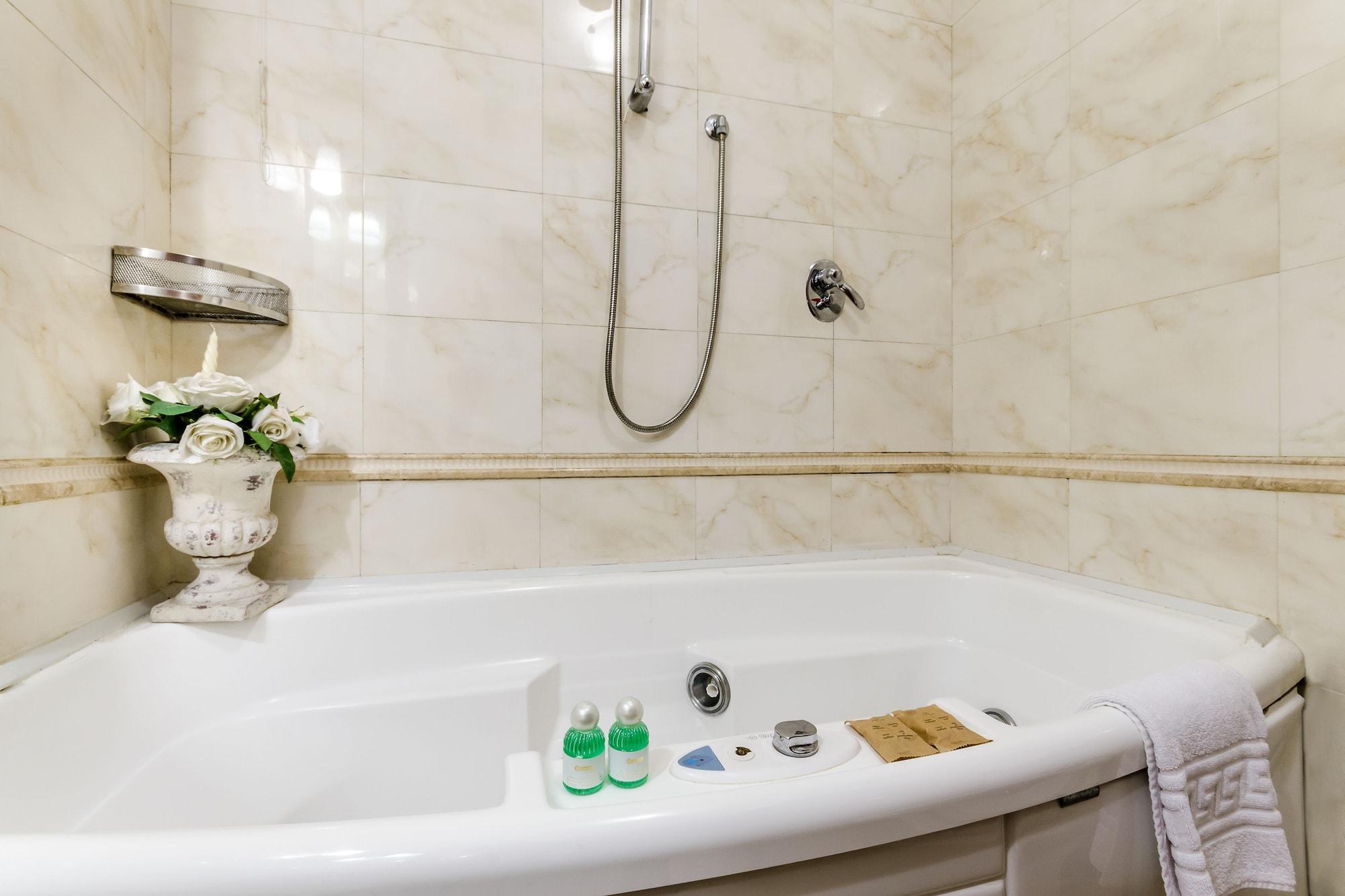 Luxury H 2000 Bed and breakfast Roma