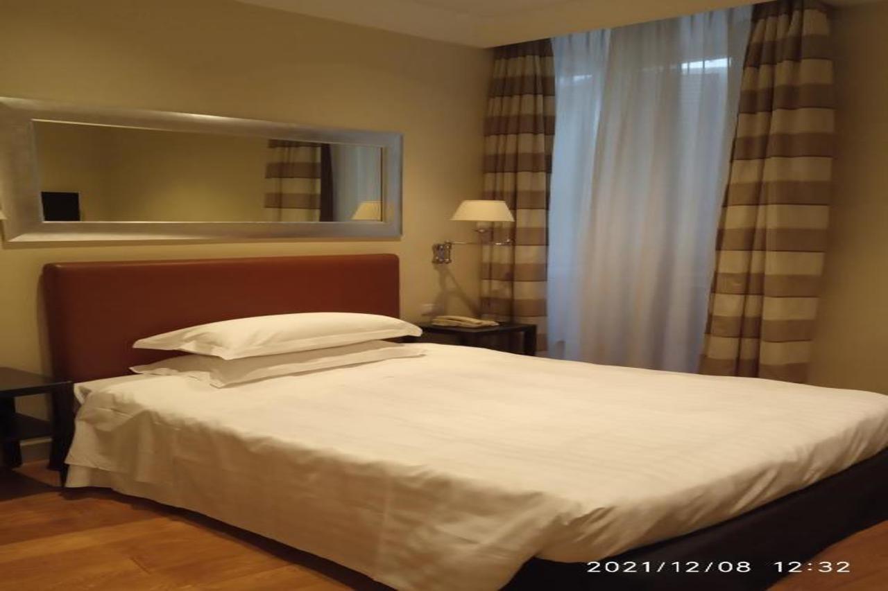 Hotel Santa Chiara Roma