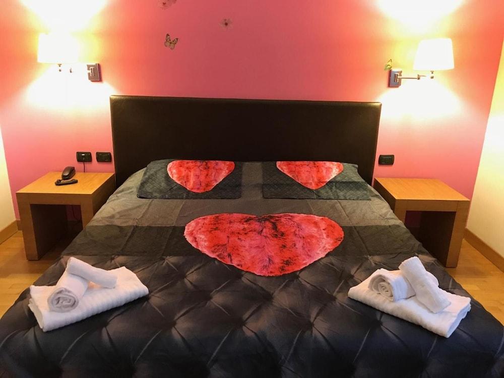 Ferrari Bed & Breakfast