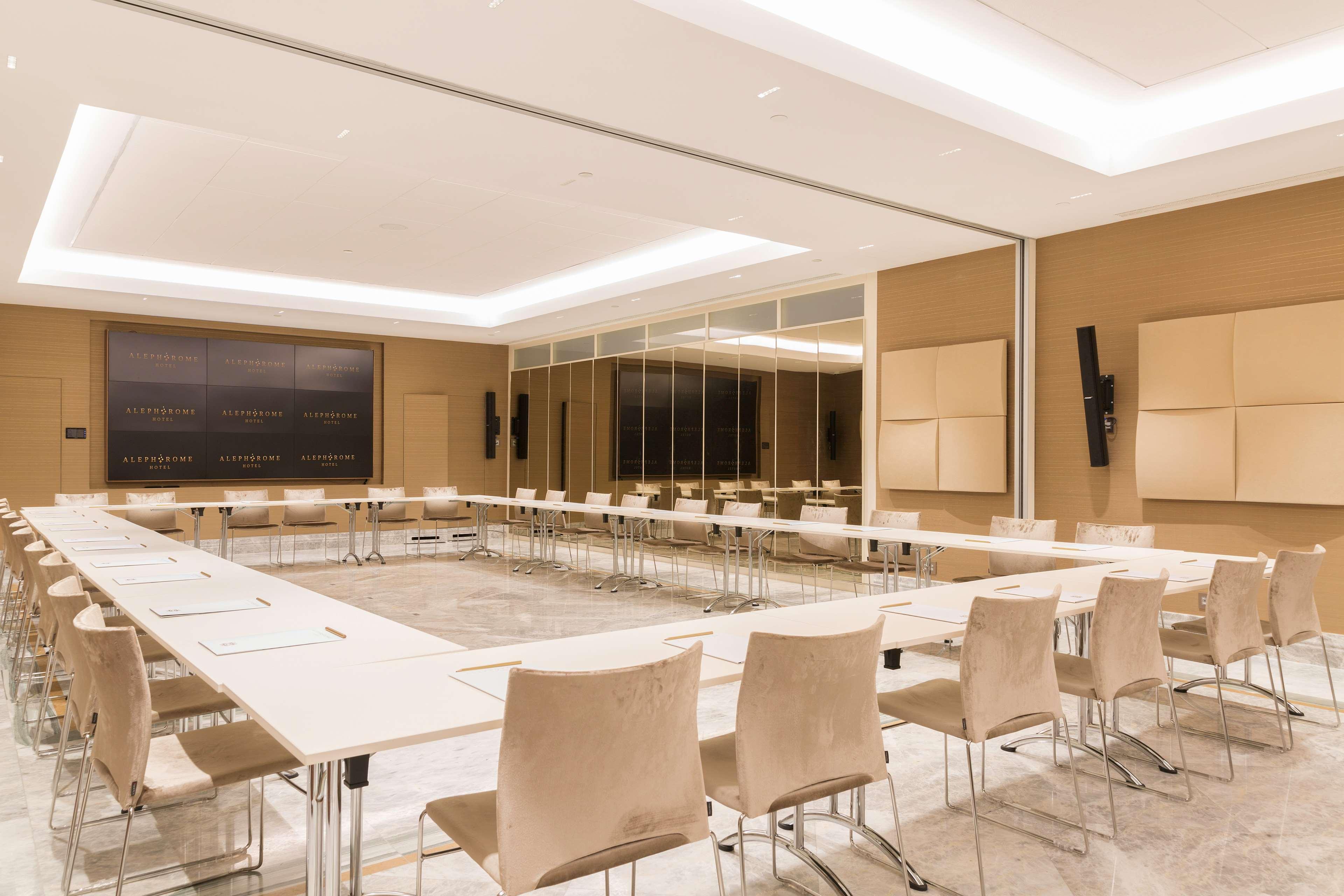 Aleph Hotel, Curio Collection By Hilton