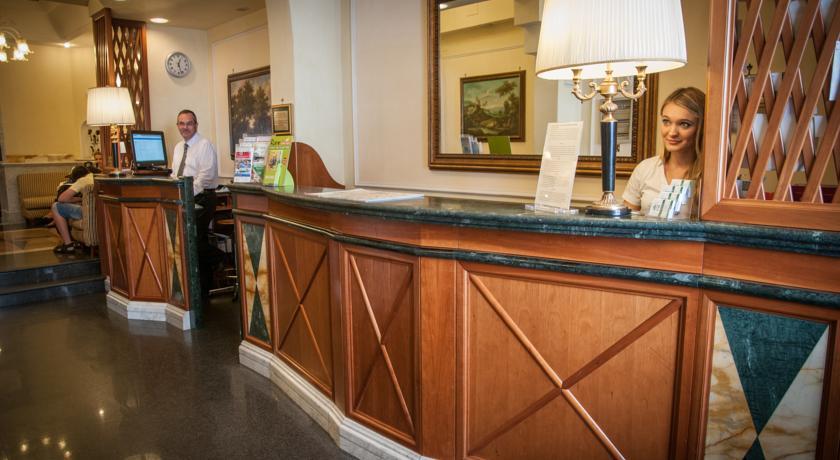 Hotel Palladium Palace 4*