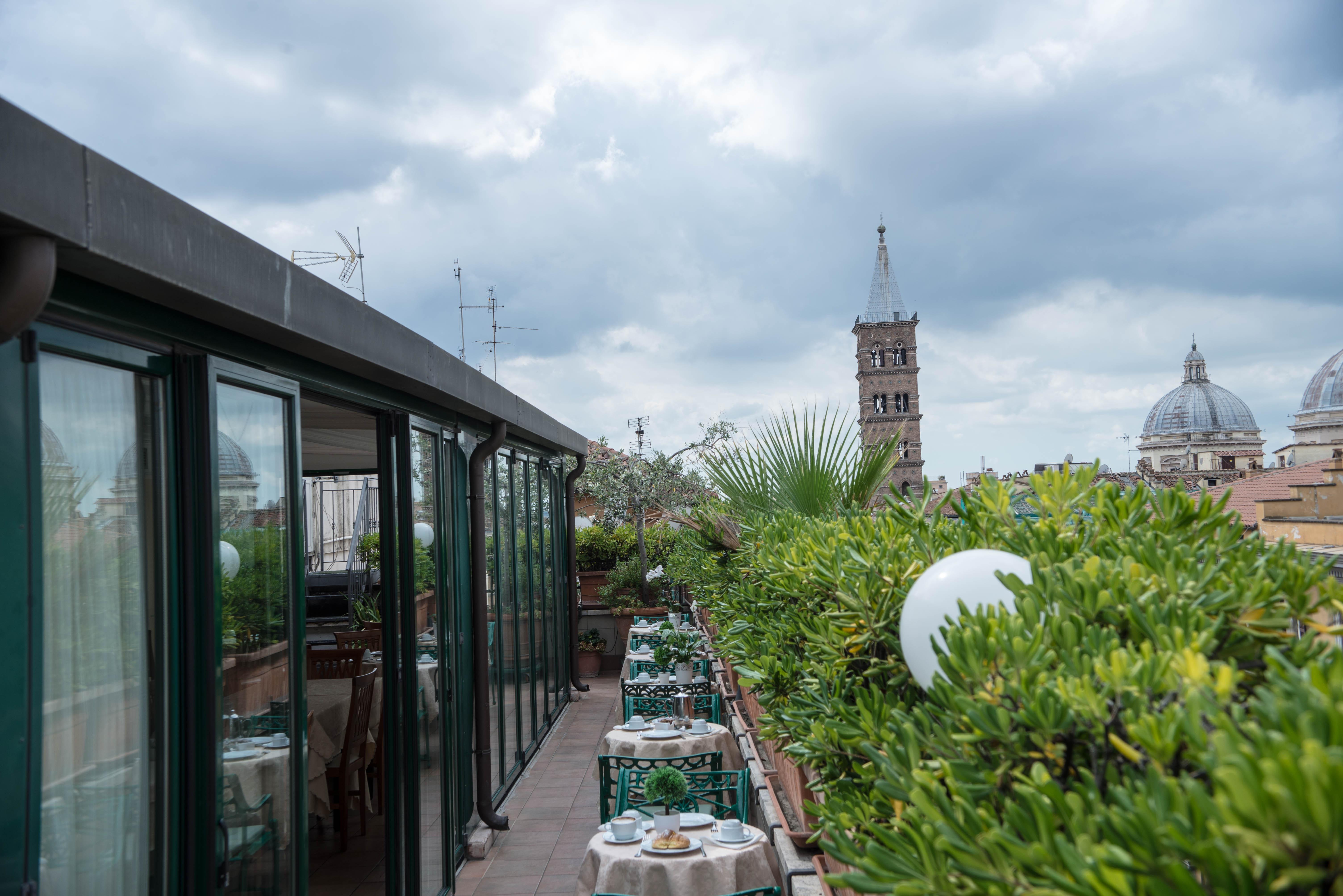 Palladium Palace Hotell 4*