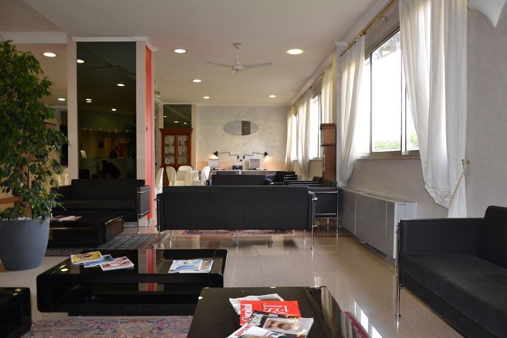 Marc'aurelio Hotel 4*