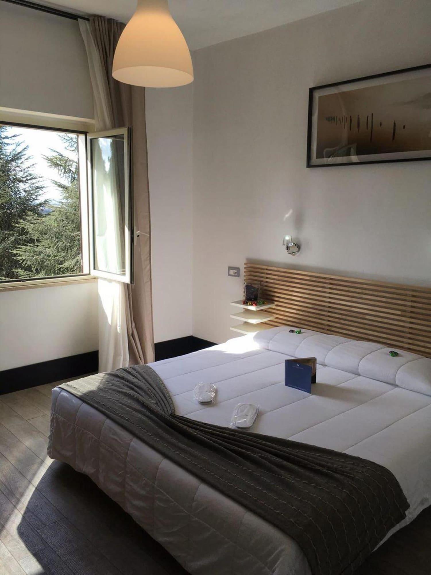 Lh Excel Montemario 4* Roma