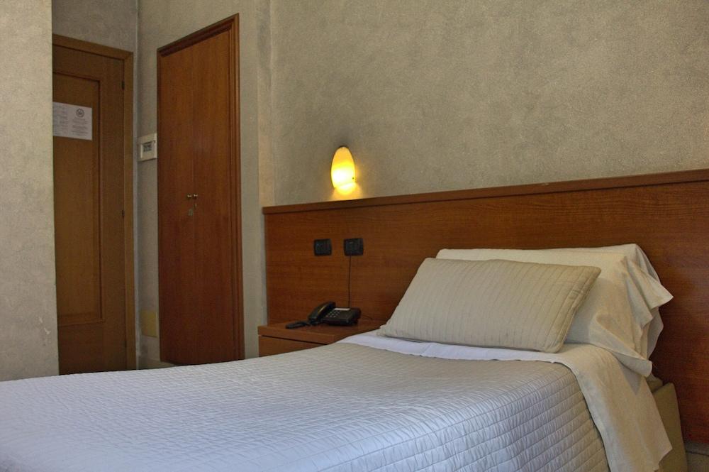 Ciao Hotell