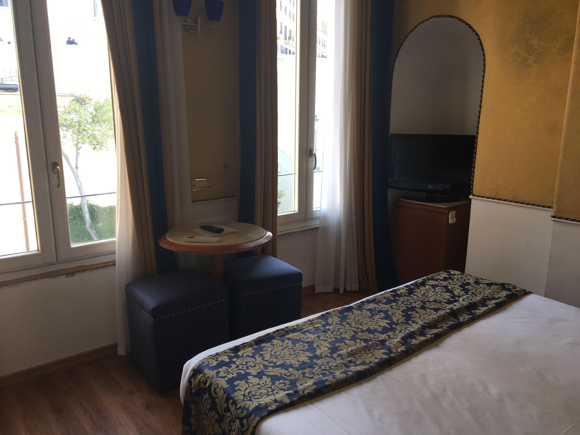Ih Piazza Di Spagna View - Luxury Gjestgiverier 3*