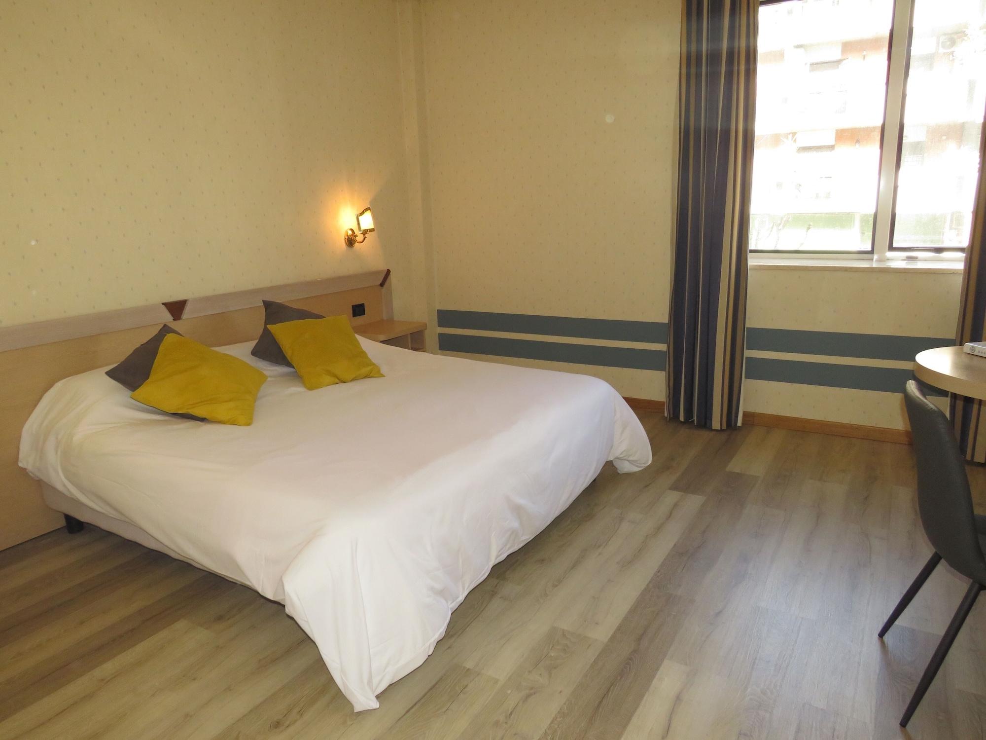 Torre Di Pratolungo 3* Roma