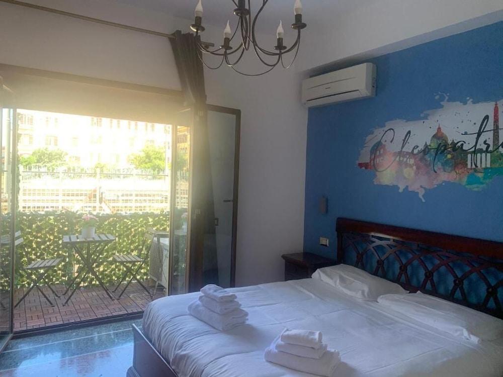Cleopatra 3* Roma