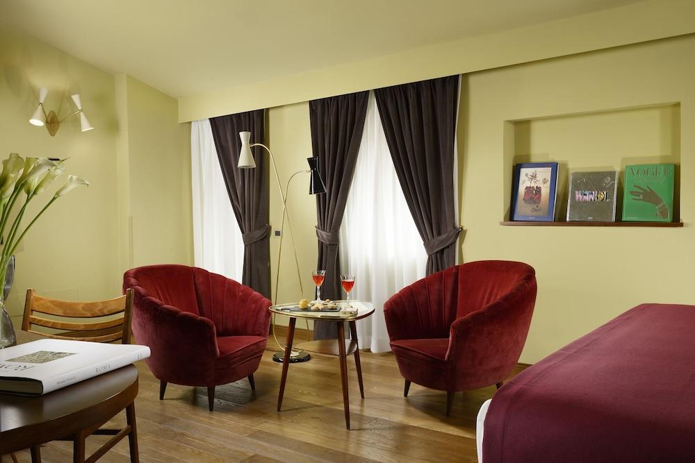 De' Ricci - Small Luxury Of The World 4*