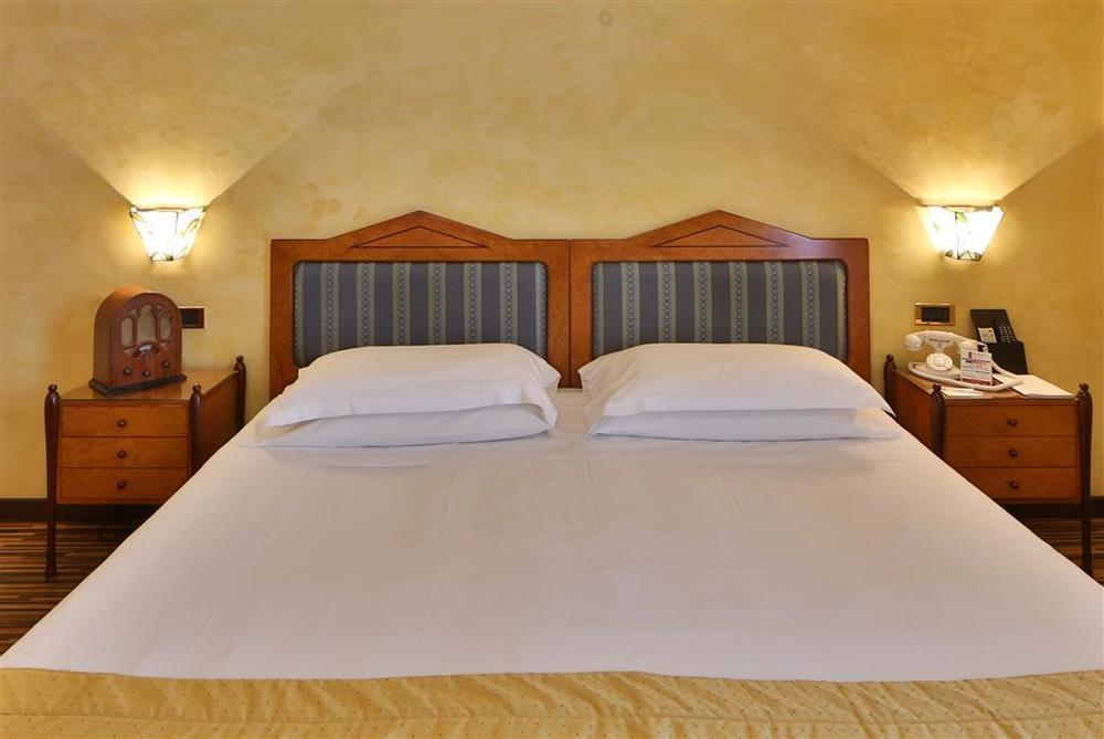 Villafranca Hotel 4*