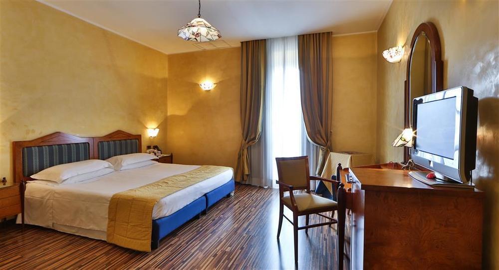 Villafranca 4* Roma