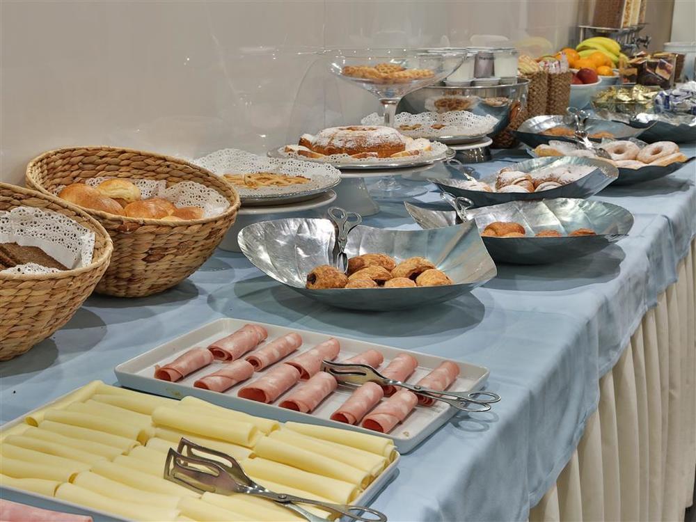Villafranca Hotell 4*