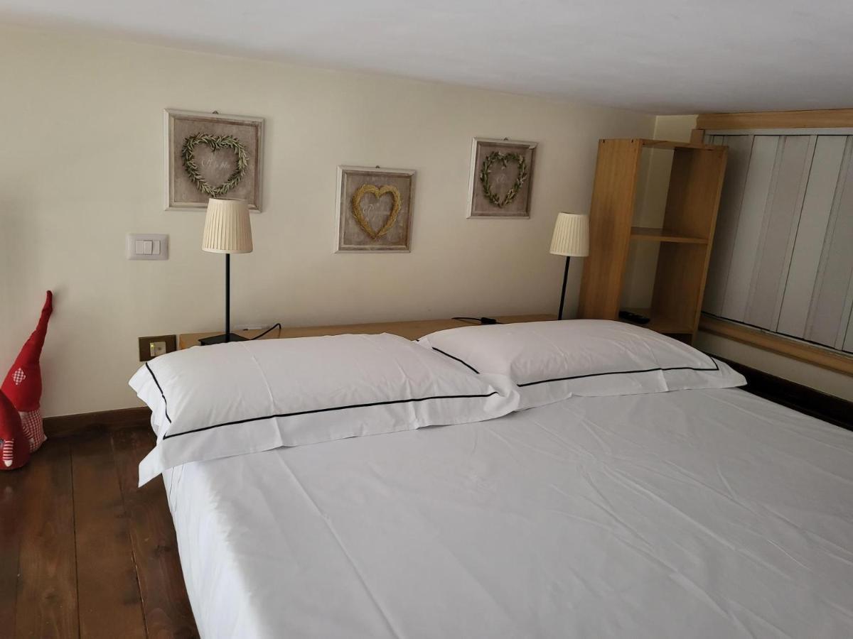 Borgo Pio Vatican * Roma