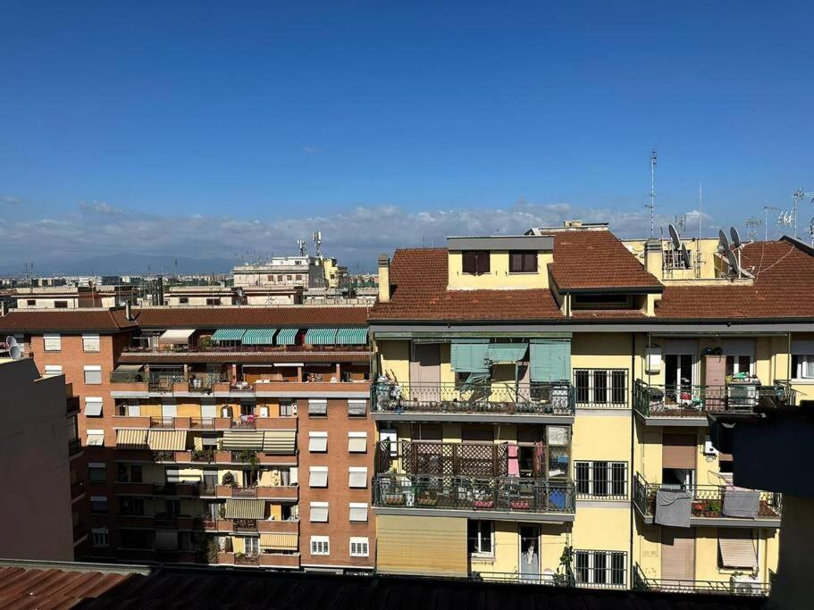 Casetta Ginevra - Close To Metro C Leilighet *