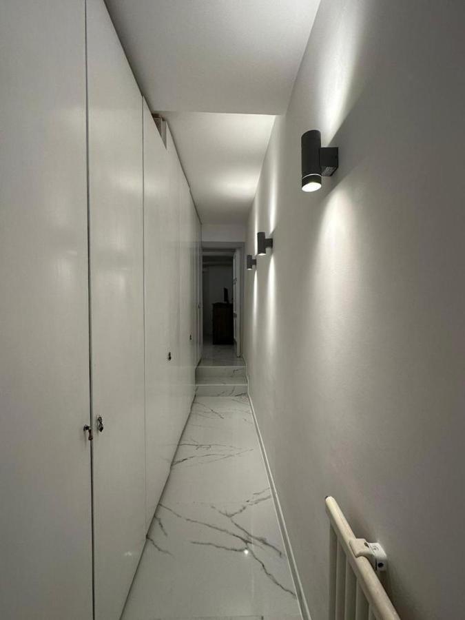 Apartamento Mia House 2 *