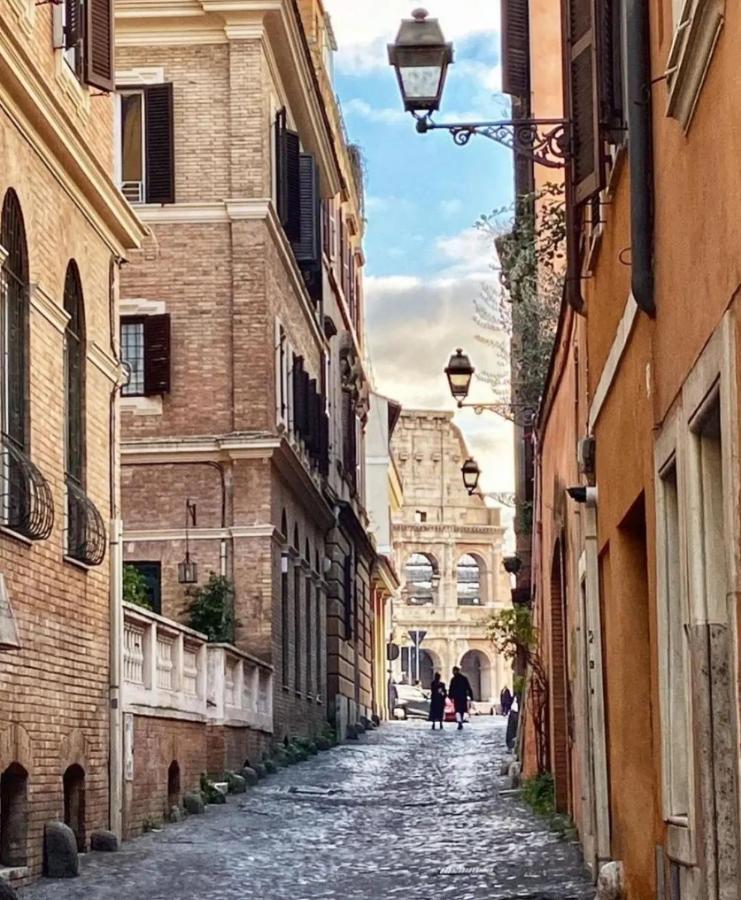 A Cento Passi Dal Colosseo Apartment