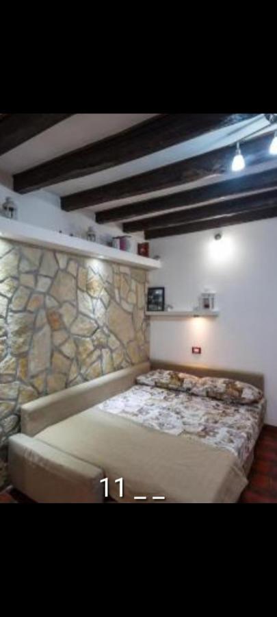A Cento Passi Dal Colosseo Apartment