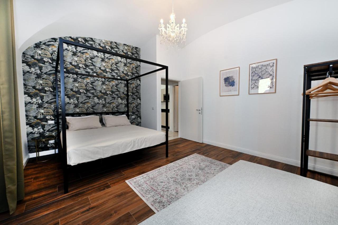 Vatican Design * Roma