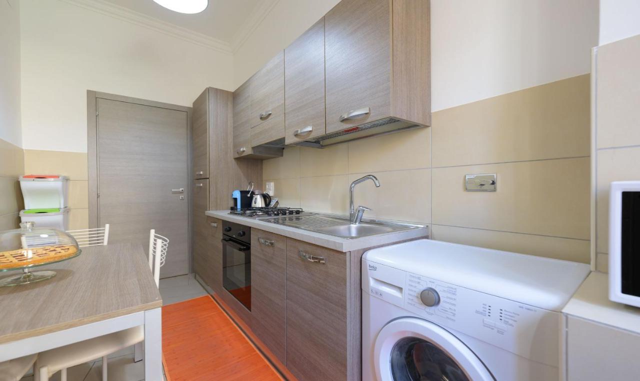 Peoniamaximahouse -piazza Bologna- Roma