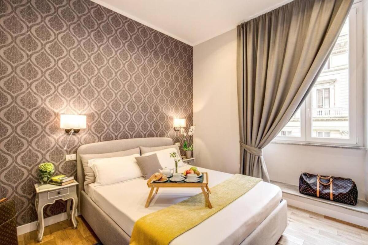 Tlv Navona Rom