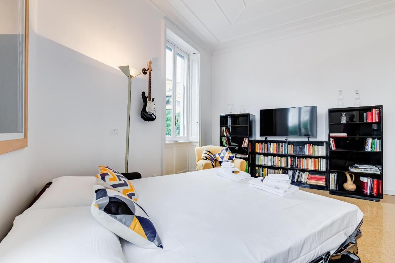 Appartamento Bmga L Elegant Four-room Apt For 8 Guests In Prati Roma