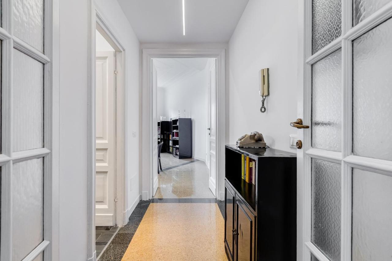 Appartamento Bmga L Elegant Four-room Apt For 8 Guests In Prati *