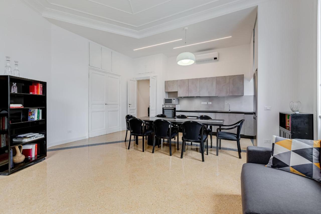 Appartamento Bmga L Elegant Four-room Apt For 8 Guests In Prati